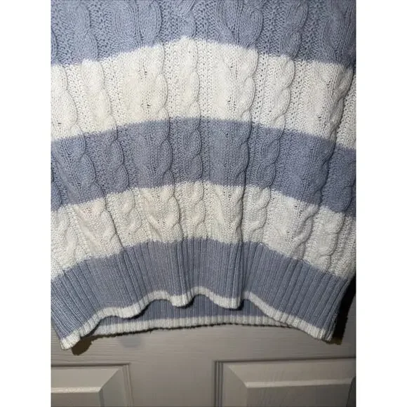 Hooked Up Women's Ruffled Sleeveless Sweater Size S XS Light Blue And White - Picture 7 of 12